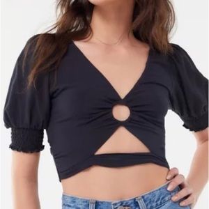 NWT Urban Outfitters ‘Maisy’ Cutout Tie-Back Cropped Top
